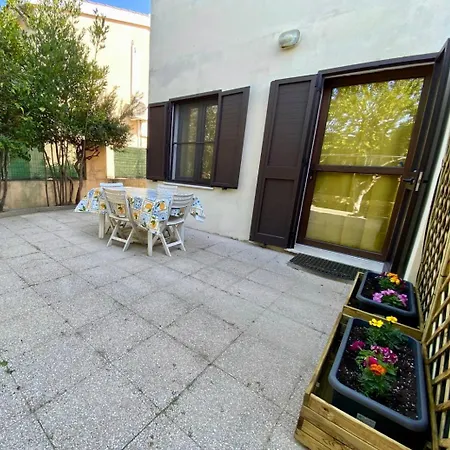 Sud Sardegna Vacanze By Sole E Mare Apartment *